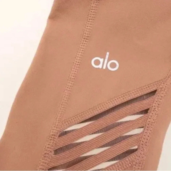 Alo Yoga Ultimate High Waisted Stripe Mesh Leggings Pink Rosewater Athletic S - Picture 6 of 10